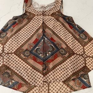 Women’s Top Size L